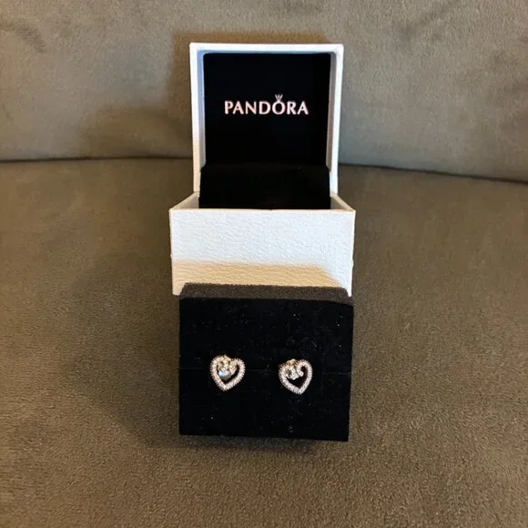 NWOT Pandora Open Heart Sterling Silver Stud Earrings - Picture 3 of 6